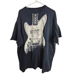 Nirvana Mens Guitar Band Tee Graphic T-Shirt Size 2X Casual Festival Concert